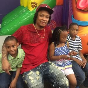 Meet your Posher, Keith moneymakin